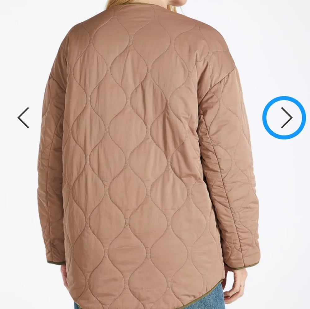 Reversible Quilted Jacket - Picture 4 of 6